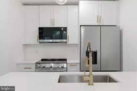 Kitchen - 2105 M St NE #2, Washington, DC 20002 photo 1 of 3