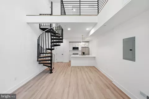 Living - 2105 M St NE #2, Washington, DC 20002 photo 1 of 1