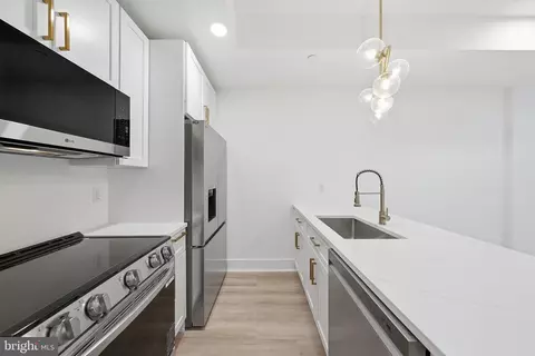 Kitchen - 2105 M St NE #2, Washington, DC 20002 photo 2 of 3