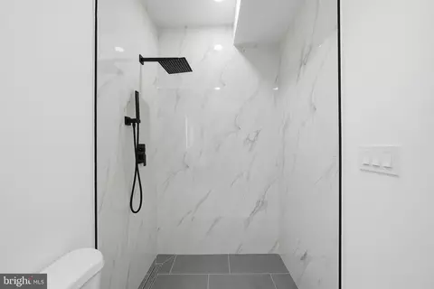 Bath - 2105 M St NE #2, Washington, DC 20002 photo 2 of 2