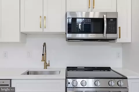 Kitchen - 2105 M St NE #4, Washington, DC 20002 photo 1 of 1