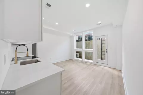 Other - 2105 M St NE #4, Washington, DC 20002 photo 4 of 11
