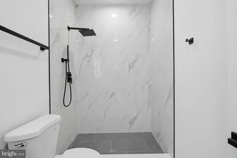 Bath - 2105 M St NE #8, Washington, DC 20002 photo 3 of 3