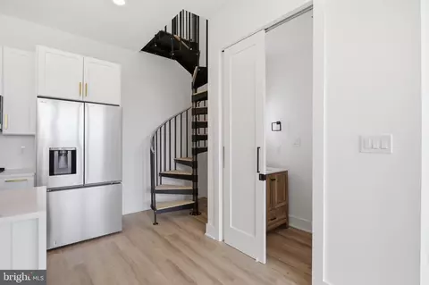 Entry Way - 2105 M St NE #PH4, Washington, DC 20002 photo 1 of 3