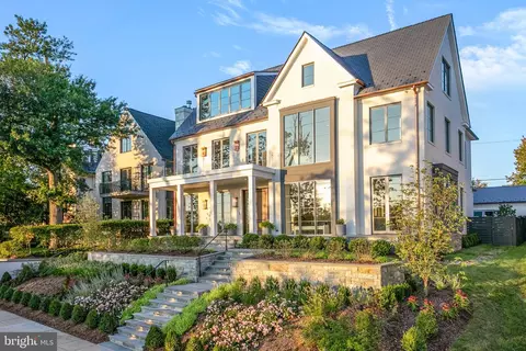 5427 Potomac Ave NW, Washington, DC 20016