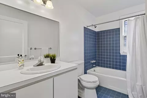 Bath - 4205 38th St NW, Washington, DC 20016 photo 4 of 5