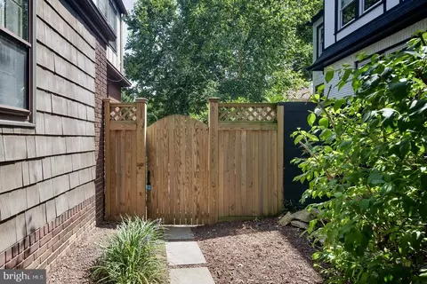 Exterior - 4205 38th St NW, Washington, DC 20016 photo 5 of 24