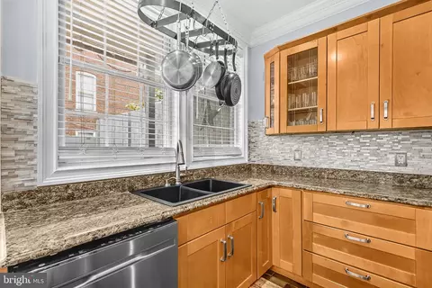 Kitchen - 1125 K St NE, Washington, DC 20002 photo 3 of 5