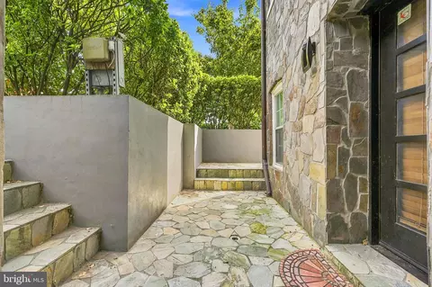 Exterior - 1125 K St NE, Washington, DC 20002 photo 6 of 14
