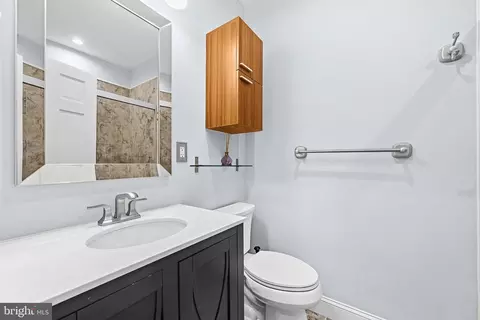 Bath - 1125 K St NE, Washington, DC 20002 photo 4 of 6