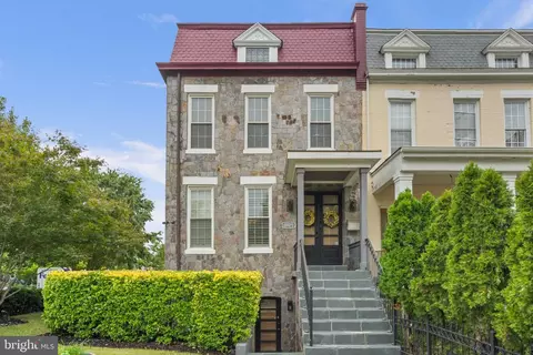 Exterior - 1125 K St NE, Washington, DC 20002 photo 4 of 12