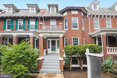 2007 Klingle Rd NW, Washington, DC 20010
