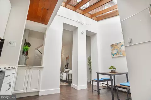 Entry Way - 1215 29th NW, Washington, DC 20007 photo 7 of 11
