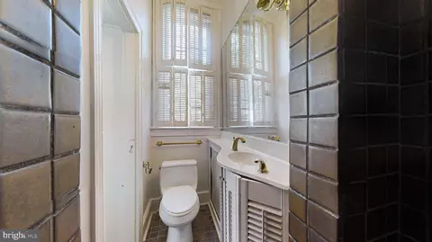 Other - 1215 29th NW, Washington, DC 20007 photo 3 of 17