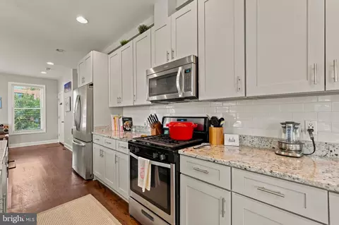 Kitchen - 301 K St NE #1, Washington, DC 20002 photo 3 of 5