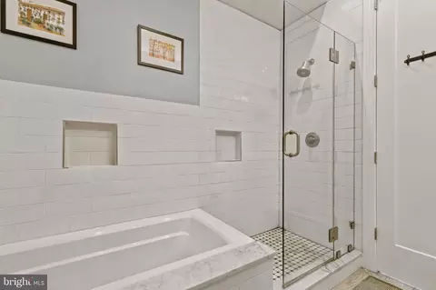 Bath - 301 K St NE #1, Washington, DC 20002 photo 3 of 4