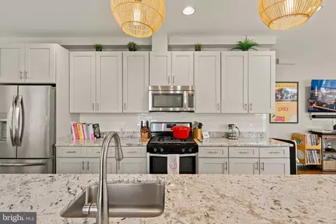 Kitchen - 301 K St NE #1, Washington, DC 20002 photo 4 of 5