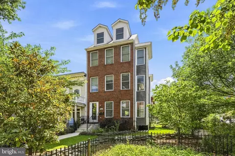 Exterior - 301 K St NE #1, Washington, DC 20002 photo 5 of 5
