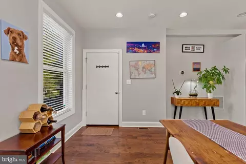 Entry Way - 301 K St NE #1, Washington, DC 20002 photo 2 of 4