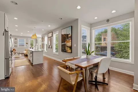 301 K St NE #1, Washington, DC 20002