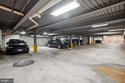 Exterior - 2351 Champlain St NW #PH4, Washington, DC 20009 photo 2 of 2