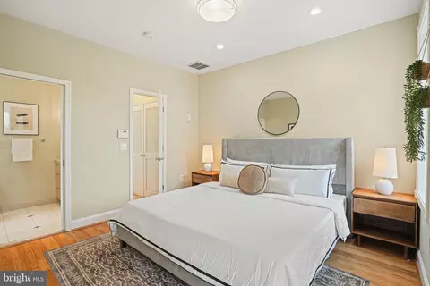 Bedroom - 520 4th St NE, Washington, DC 20002 photo 2 of 4