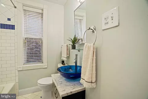 Bath - 520 4th St NE, Washington, DC 20002 photo 2 of 2
