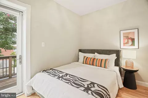 Bedroom - 520 4th St NE, Washington, DC 20002 photo 4 of 4