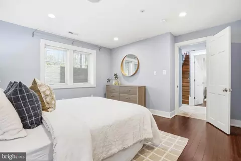 Bedroom - 915 3rd St NE, Washington, DC 20002 photo 8 of 11