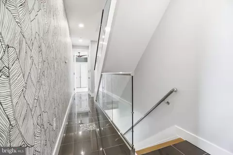 Entry Way - 915 3rd St NE, Washington, DC 20002 photo 7 of 12