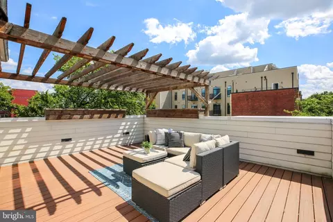 Exterior - 915 3rd St NE, Washington, DC 20002 photo 4 of 8