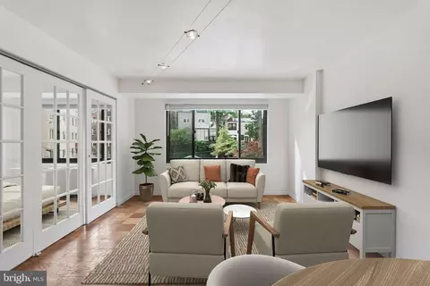 5410 Connecticut Ave NW #208, Washington, DC 20015