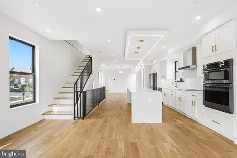 Entry Way - 1516 Levis St NE #2, Washington, DC 20002 photo 4 of 6