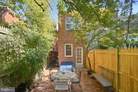 Exterior - 15 15th St SE, Washington, DC 20003 photo 6 of 9