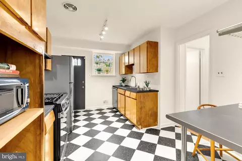 Kitchen - 101 56th Pl SE, Washington, DC 20019 photo 1 of 3