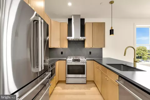 Kitchen - 224 21st NE #4, Washington, DC 20002 photo 4 of 4