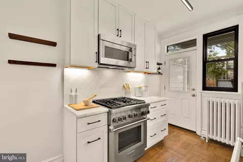 Kitchen - 1360 Spring Rd NW, Washington, DC 20010 photo 1 of 5
