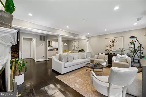 Living - 3263 Sutton Pl NW #C, Washington, DC 20016 photo 1 of 2