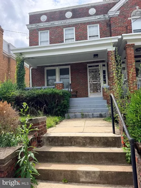418 Nicholson St NW, Washington, DC 20011
