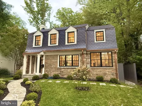 4115 46th St NW, Washington, DC 20016