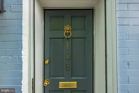 Entry Way - 108 14th St SE, Washington, DC 20003 photo 1 of 5