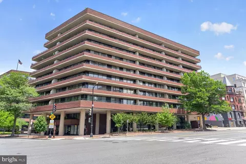 2555 Pennsylvania Ave NW #810, Washington, DC 20037