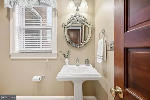 Other - 1302 A St SE, Washington, DC 20003 photo 4 of 16