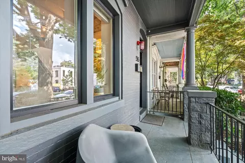 Exterior - 515 14th St SE, Washington, DC 20003 photo 2 of 7