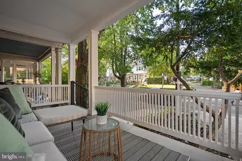 Exterior - 3810 Beecher St NW, Washington, DC 20007 photo 3 of 8