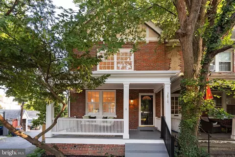 Exterior - 3810 Beecher St NW, Washington, DC 20007 photo 5 of 8