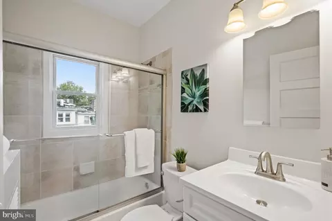 Bath - 3810 Beecher St NW, Washington, DC 20007 photo 1 of 6