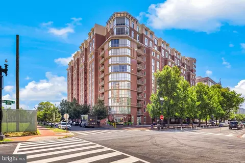 1000 New Jersey Ave SE #815, Washington, DC 20003