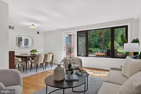 4114 Davis Pl NW #104, Washington, DC 20007