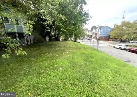 5000 C St SE, Washington, DC 20019 photo 2